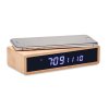 Chargeur Sans Fil Avec Horloge Et Réveil LED En Bambou MURU En Charge Chargeur Sans Fil Avec Horloge Et Réveil LED En Bambou MURU En Charge