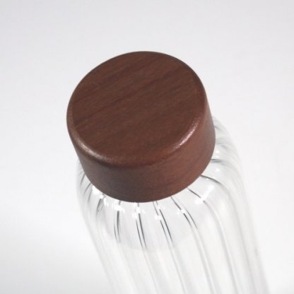 Bouteille En Verre Borosilicate Et Bois 550ml PURFLOW Zoom Bouchon Bois Acacia