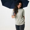 Parapluie Pliable Automatique Avec Mousqueton En PET Recyclé Ø108cm YARA Bleu Marine Prise En Main Parapluie Pliable Automatique Avec Mousqueton En PET Recyclé Ø108cm YARA Bleu Marine Prise En Main